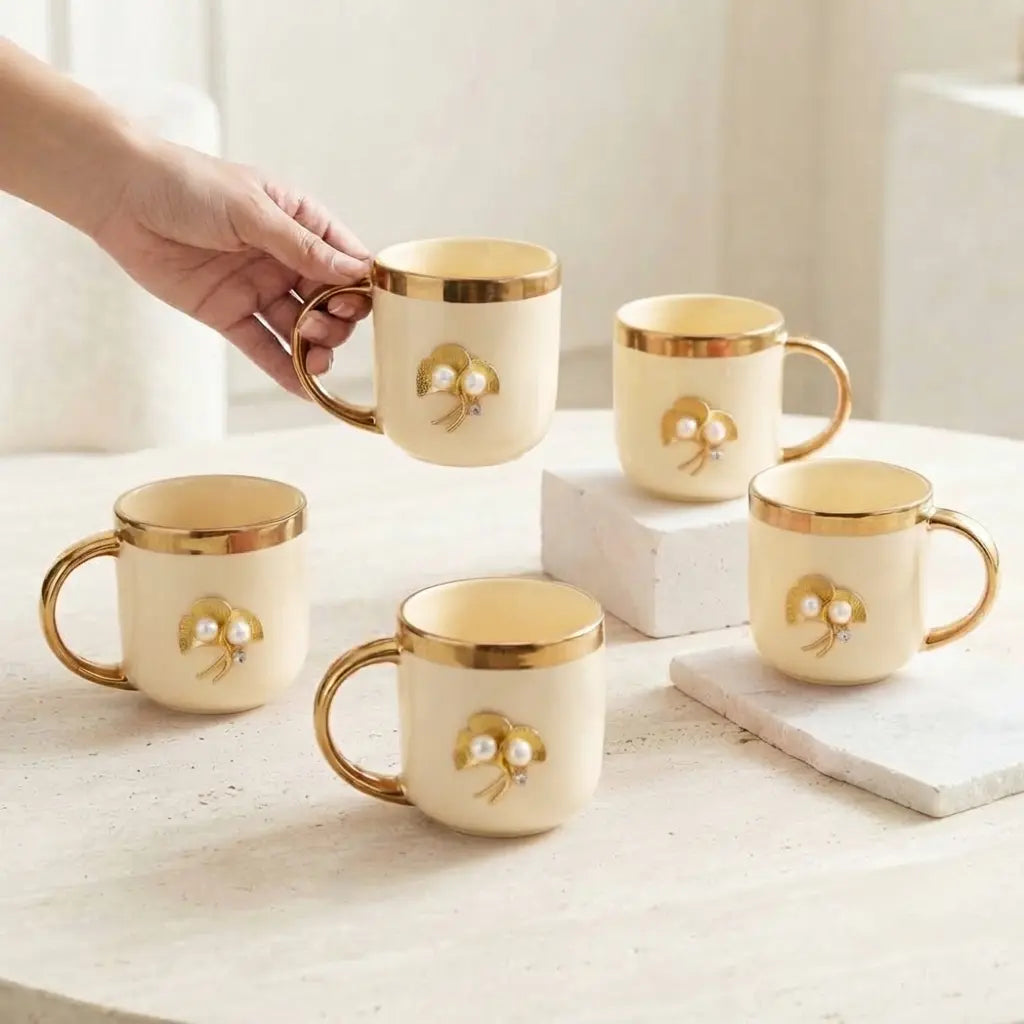 Pearl Bloom – 6 Cup Stand Set