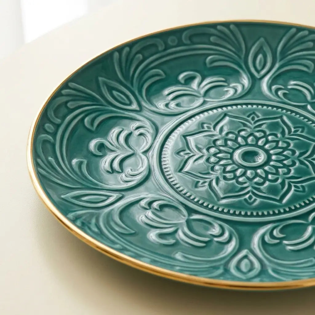 Premium 9 Pcs Embossed Snack Serving Set – Emerald Green & Gold