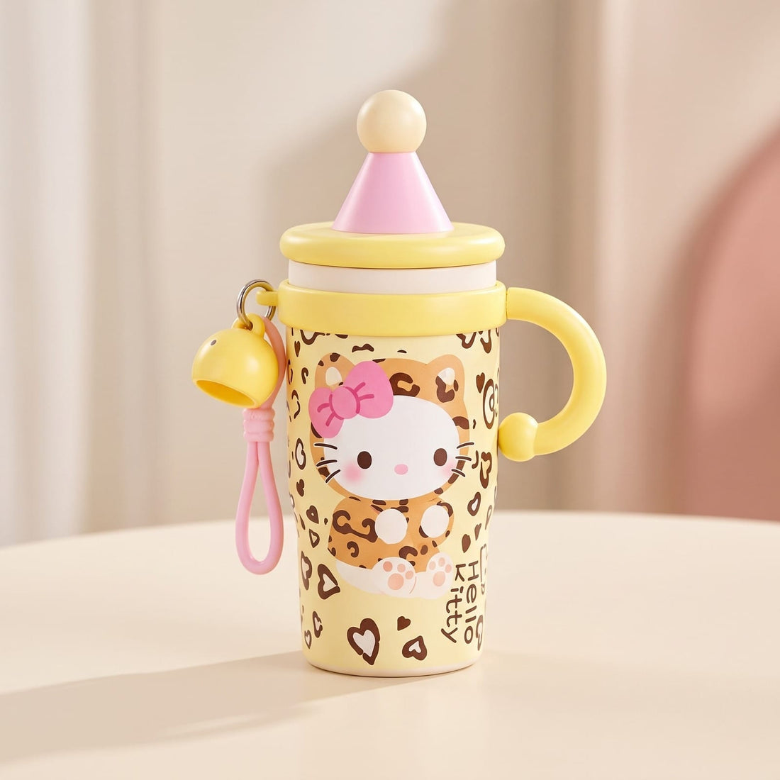Hello Kitty Design 800 ml Tumbler with Handle & Charm – Pink, Yellow & Brown